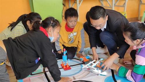 武汉最新爆料小学生视频,校园生活瞬间曝光