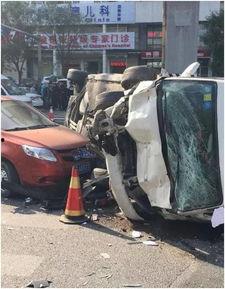 爆料车祸现场视频,惨烈一幕令人揪心 第2张 爆料车祸现场视频,惨烈一幕令人揪心 第2张