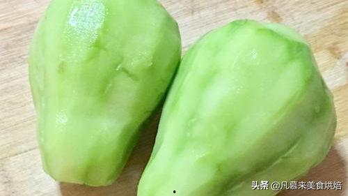 网红吃佛手瓜是真的吗还是假的,揭秘真相,是炒作还是真实体验? 第2张 网红吃佛手瓜是真的吗还是假的,揭秘真相,是炒作还是真实体验? 第2张